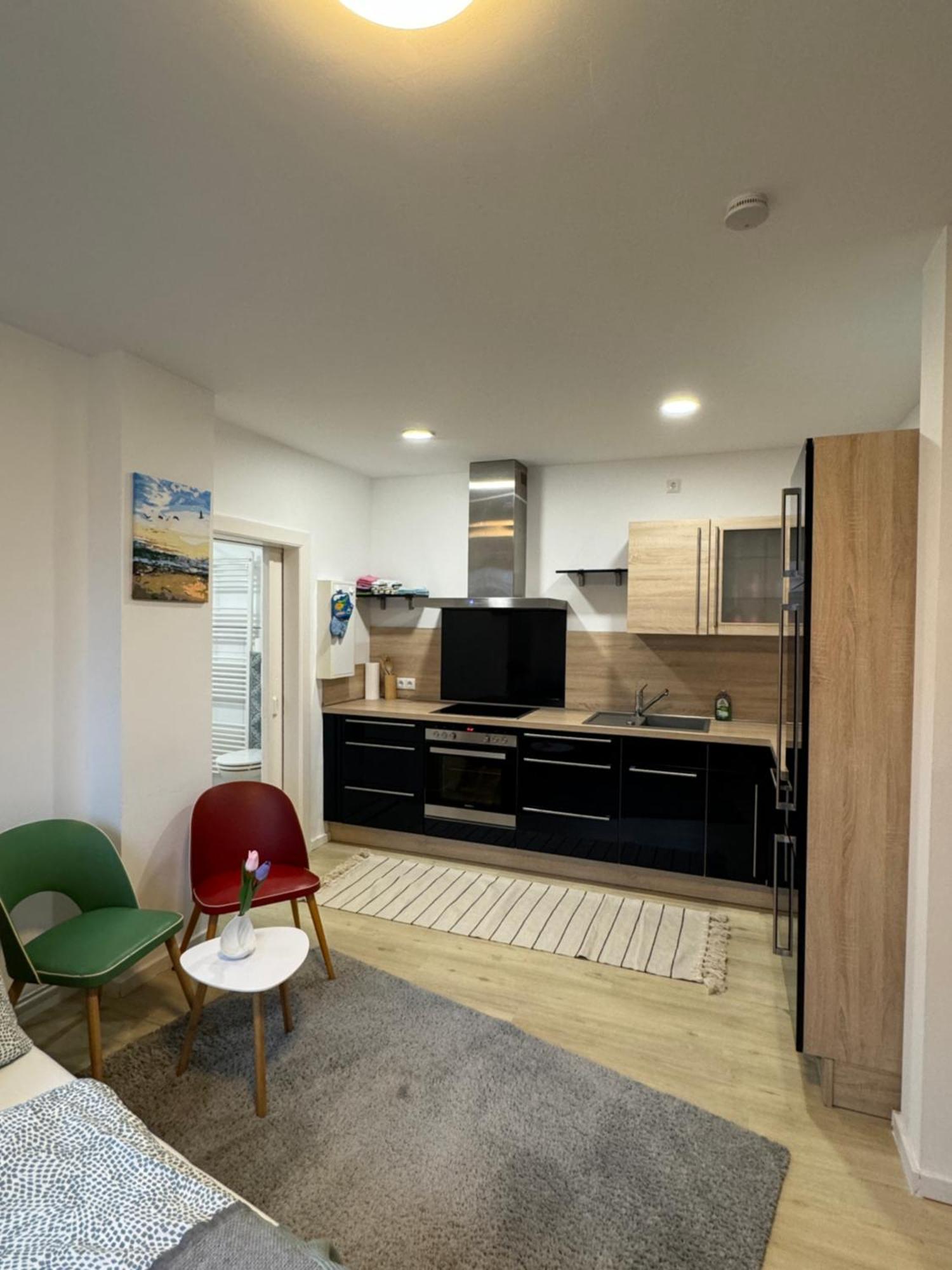 Near Holstentor Modern Apartment Near The Center With Wifi Lübeck Exteriör bild